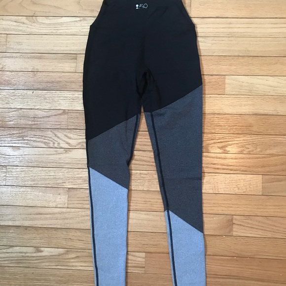 Splits59™ Stadium Colorblock Activewear Legging - Picture 2 of 5